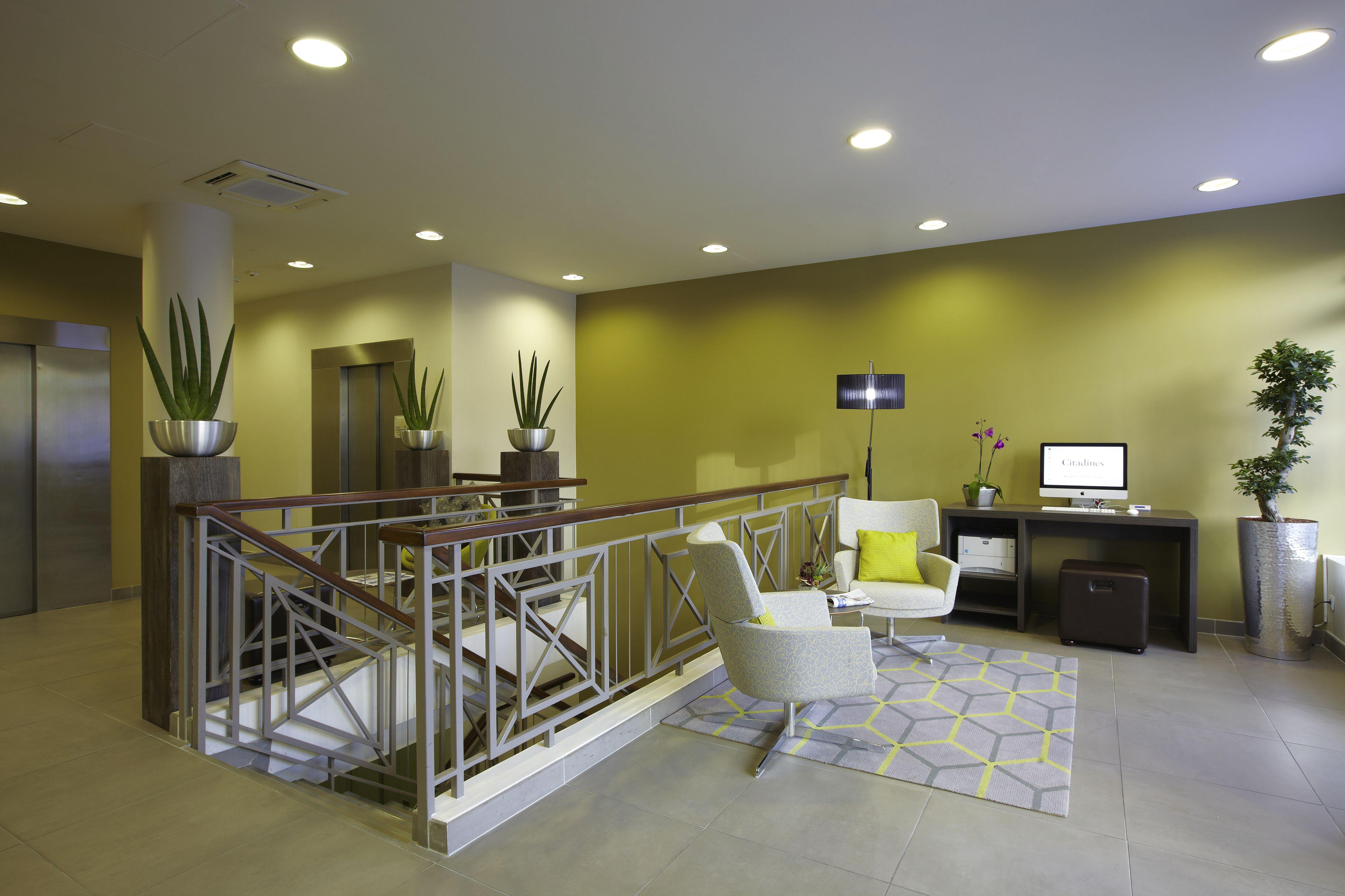 Aparthotel Citadines Montparnasse Parigi Esterno foto