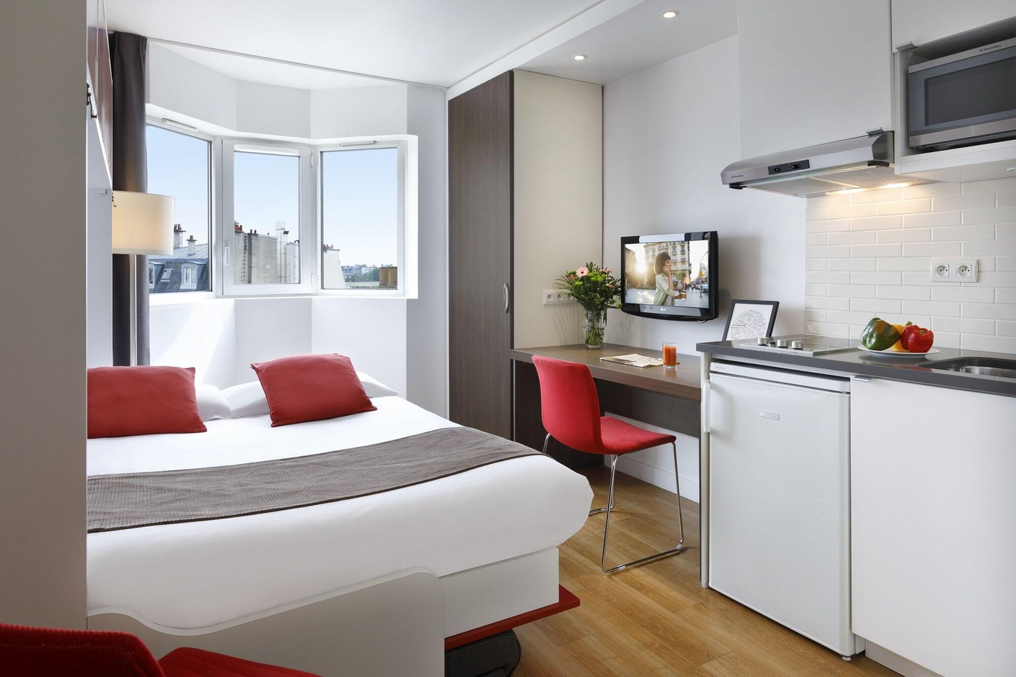 Aparthotel Citadines Montparnasse Parigi Esterno foto
