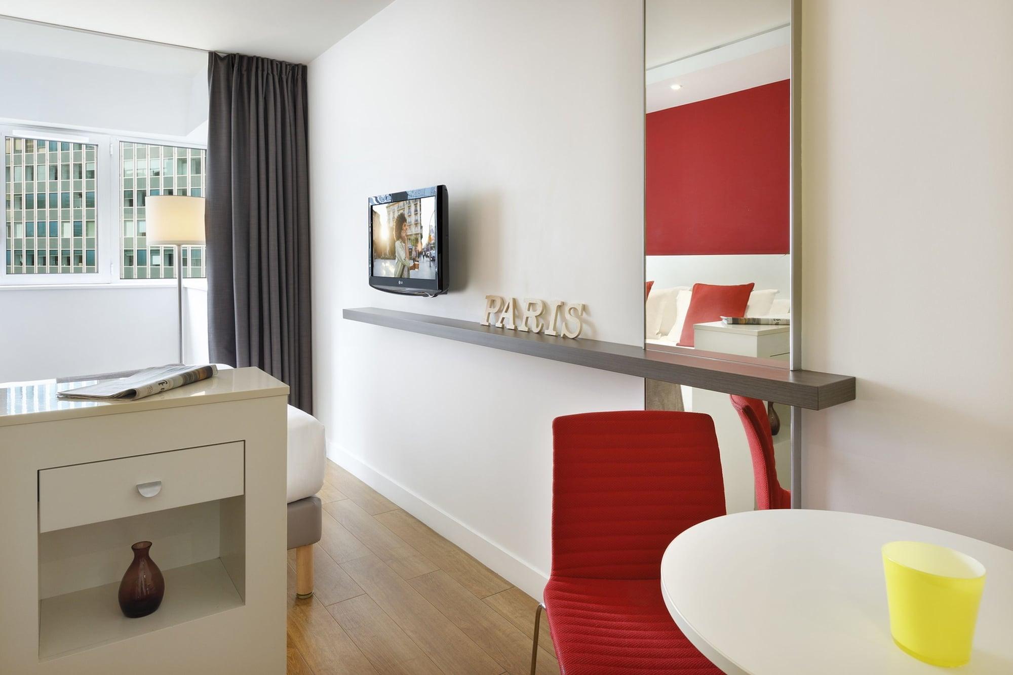 Aparthotel Citadines Montparnasse Parigi Esterno foto